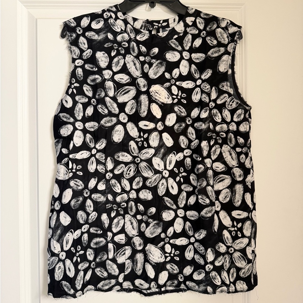 NWT Marni Black and White Patterned Women's Top